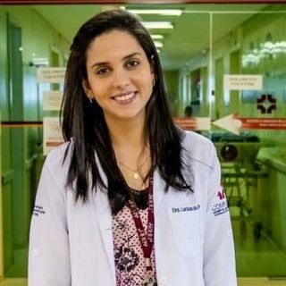 Dra. Larissa da Costa