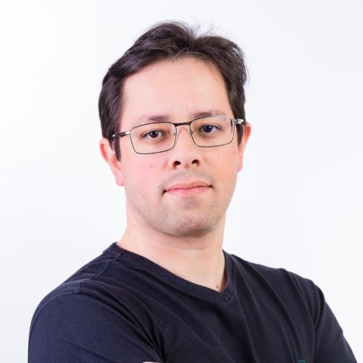 Dr. Fábio Bruno de Souza Saraiva