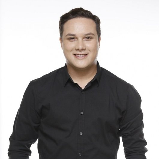 Dr. Ariel Barbato Heil