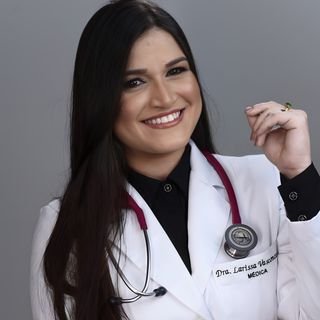 Dra. Larissa Vasconcelos