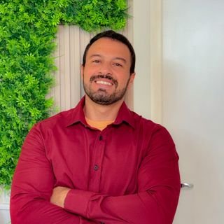 Dr. Alex Barbosa