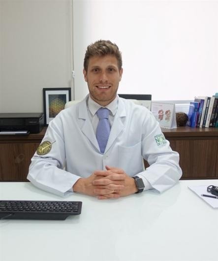 Dr. Caio Barril