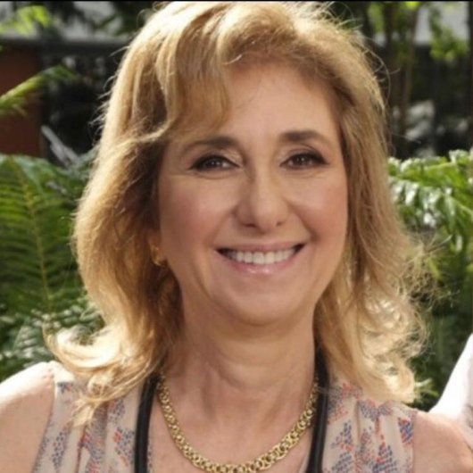 Dra. Maria Elisa Ruffolo Magliari