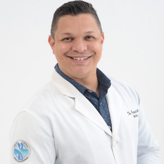 Dr. Patrick Araújo