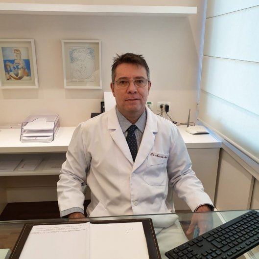 Dr. Marcelo Marinho de Souza