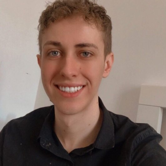 Dr. Rafael Eger