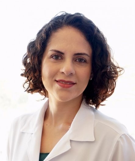 Dra. Sarah Barros Leal Carvalho de Vasconcelos