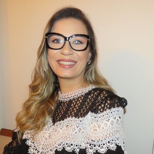 Dra. Aretha Chagas