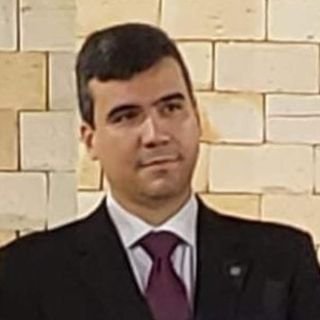Dr. Luciano Rocha Mendonca