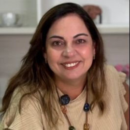 Poliana Moreira Cruz Spinola