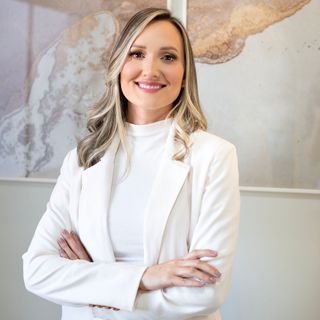Dra. Sarah Tonello