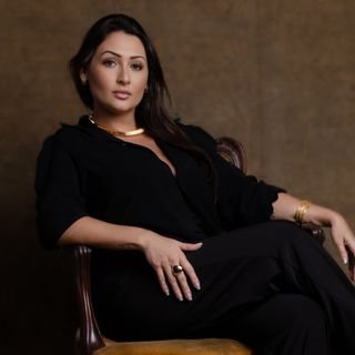 Prof. Mallu Navarro