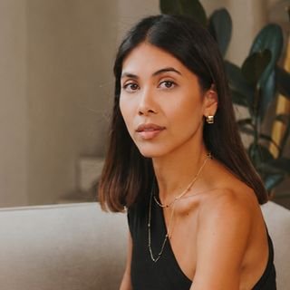 Dra. Karina Nishioka