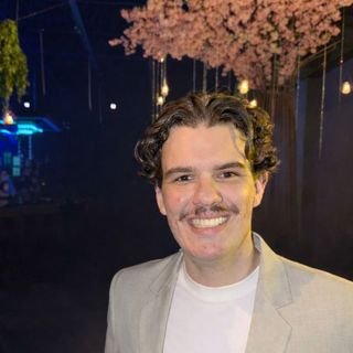 Dr. Eduardo Porto Machado Linhares