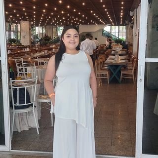 Dra. Fernanda Santana Matos