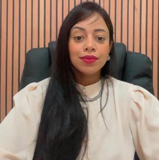 Dra. Andréa Christine Teixeira