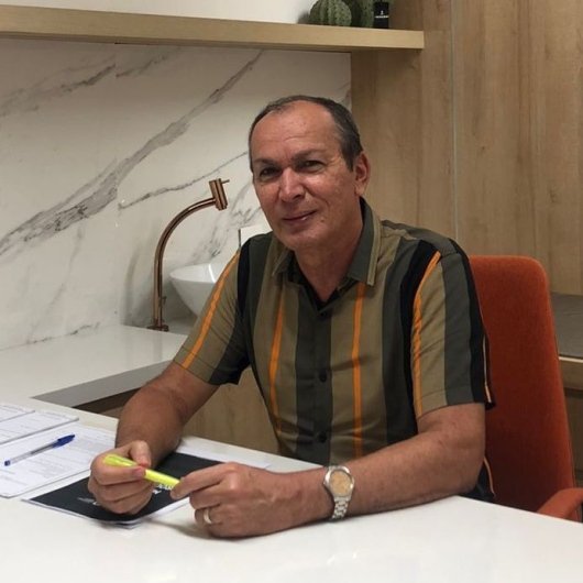 Dr. Kleber de Araújo