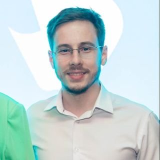 Dr. Daniel Ehrenberg Faria