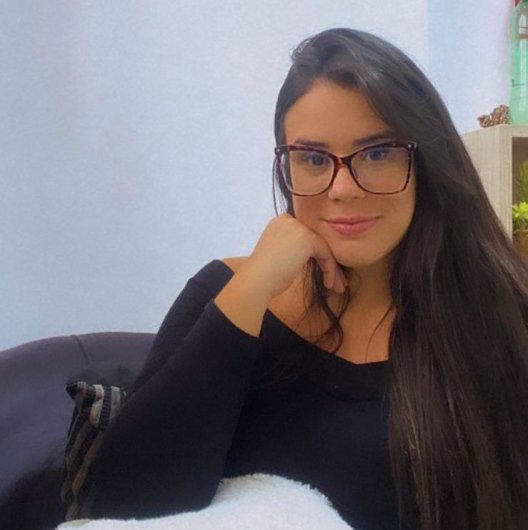 Dra. Cíntia Borges