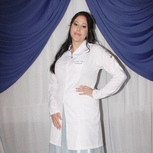 Dra. Layla M. Oliveira