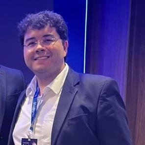 Dr. Marcelo Quesado Filho