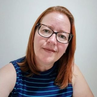 Carla Patrícia Santos Nascimento de Deus