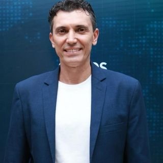 Dr. Carlos Roberto de Melo
