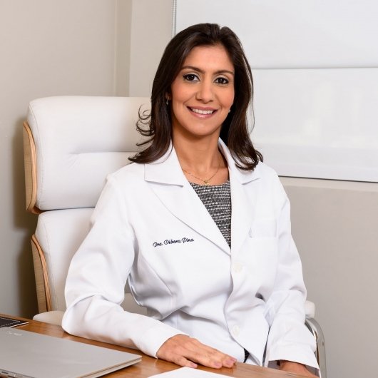 Dra. Débora Araujo de Pina Cabral