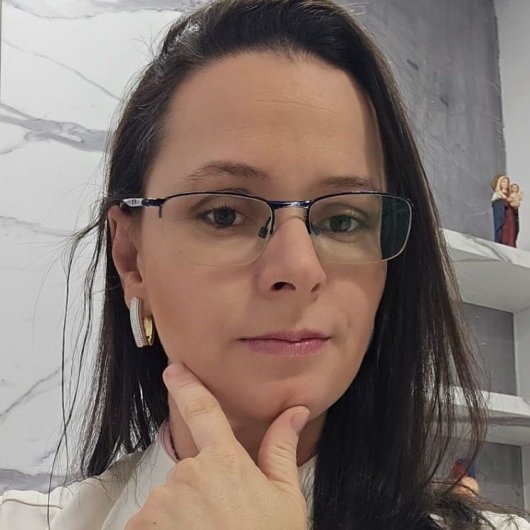 Dra. Brisa D'louar Costa Maia