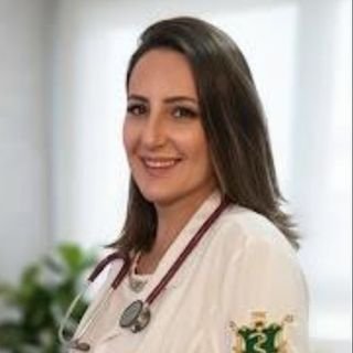 Dra. Bruna Barros Lindbeck