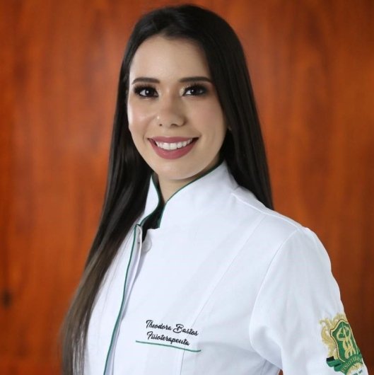 Dra. Theodora Bastos de Sousa