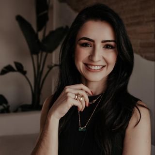 Dra. Ana Luiza Camargo