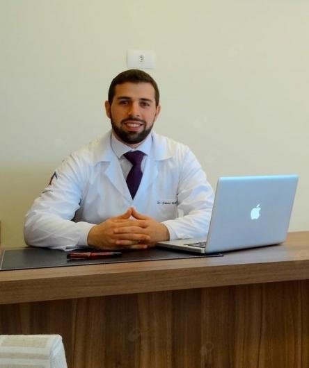 Dr. Cássio Hungria Dib