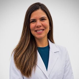 Dra. Mariana Figueiredo Nogueira Santos