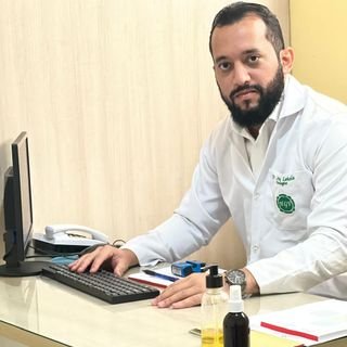 Dr. Livio Silva