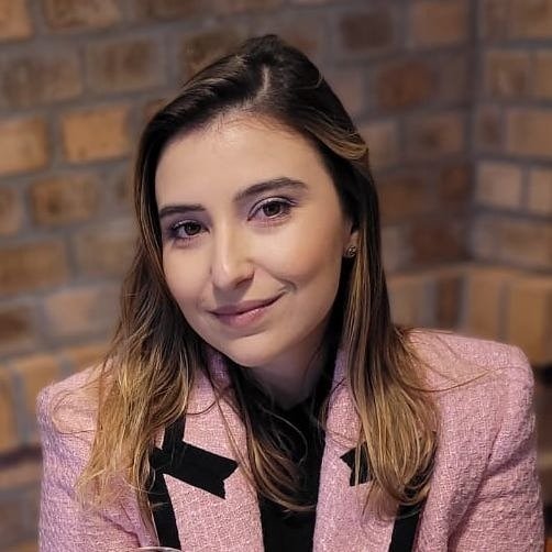 Dra. Laura Martinez