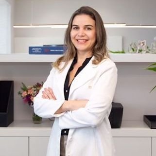 Dra. Juliana Menezes