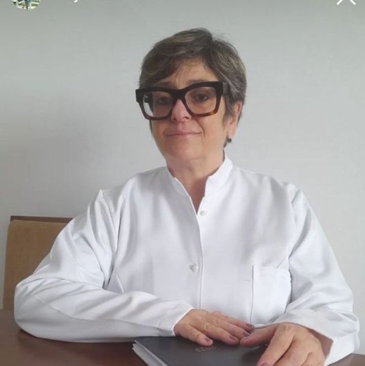 Dra. Valeria Cury Dib