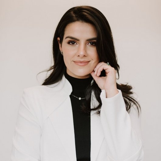Dra. Luísa Carvalho Lovisi