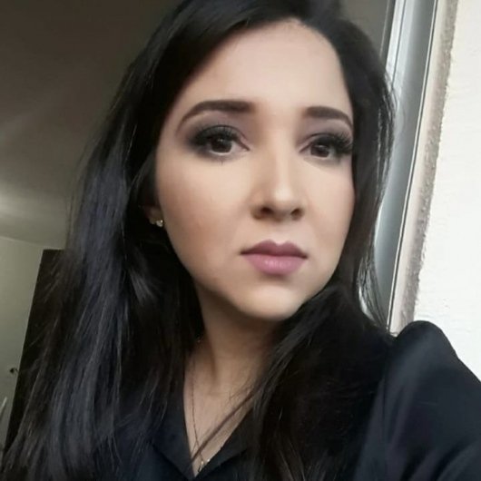 Dra. Wanessa Fernandes Veloso