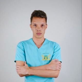 Dr. Adônis Vinícius Santos
