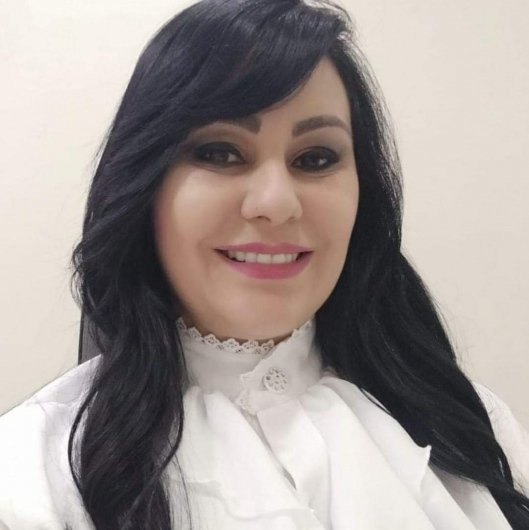 Dra. Aline Guedes