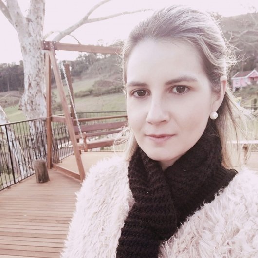 Jordana Acordi de Franceschi de Oliveira