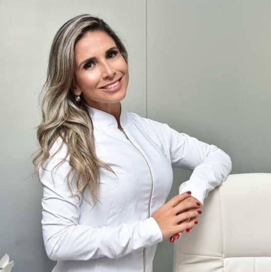 Dra. Mariana Moreira Afonso Ferreira
