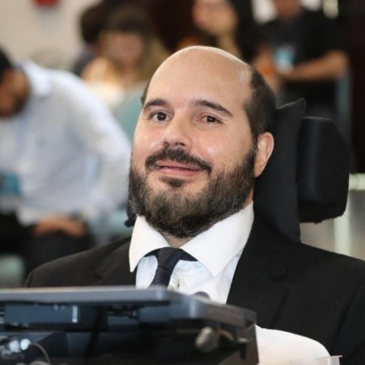 Dr. Hemerson Casado Gama