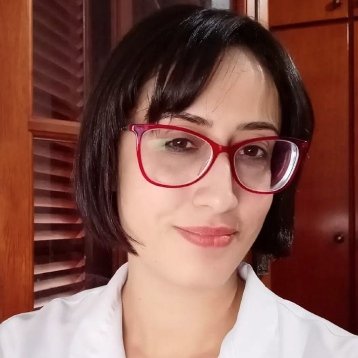 Dra. Thaís Santesi Araujo