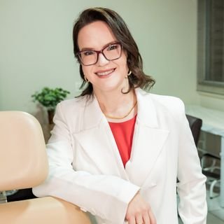 Dra. Ludmila Morgado Santos