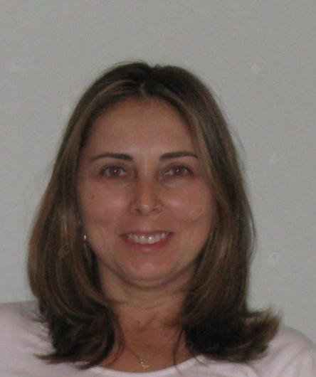 Luciane Maria Linhares