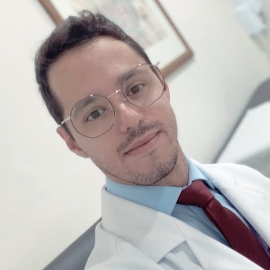 Dr. Gabriel B. Marinho