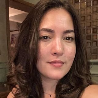 Dra. Fernanda Coutinho Peixoto Alves